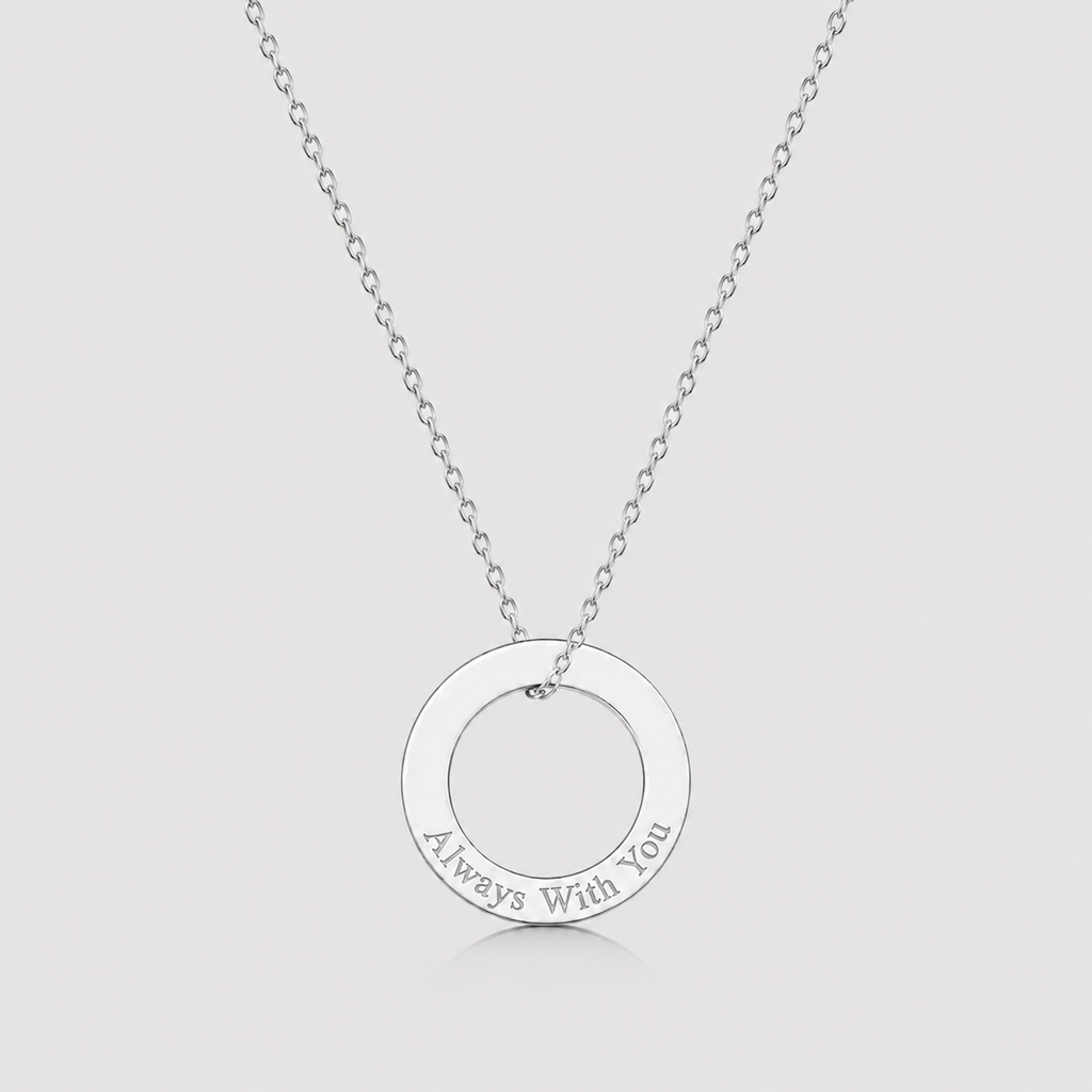 Vylae Round Engraved Charm