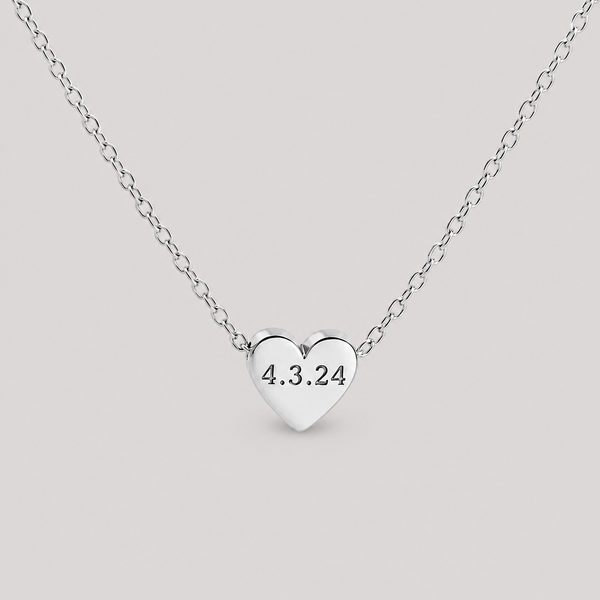Vylae Engraved Love Necklace